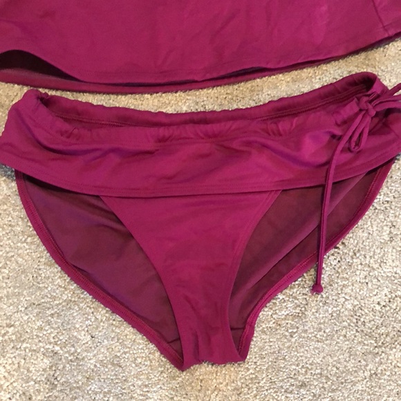Athleta Tankini set - Picture 4 of 7